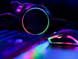 https//novelteagames.com